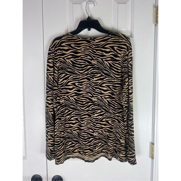 Chicos Womens Leopard Blouse Size 2 US 12 - Picture 3 of 3